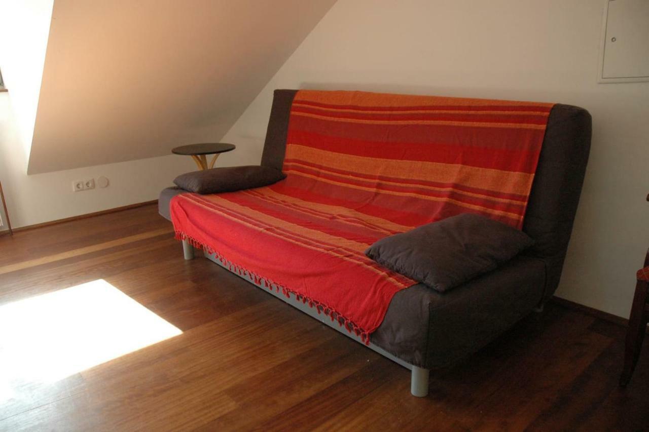 Ruhige, Grosse Ferienwohnung Am Muehlberg, Stadtrand Viena Exterior foto